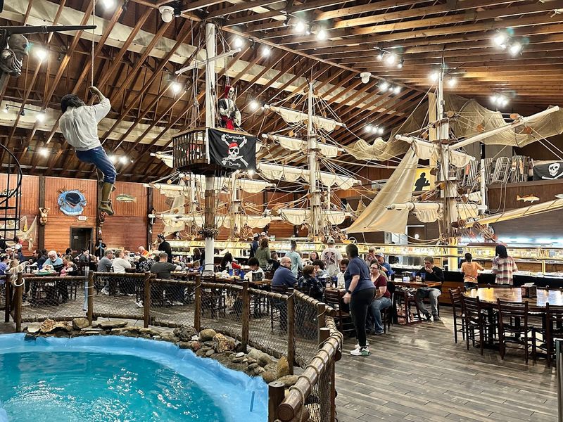 Pirate's Table Calabash Seafood Buffet