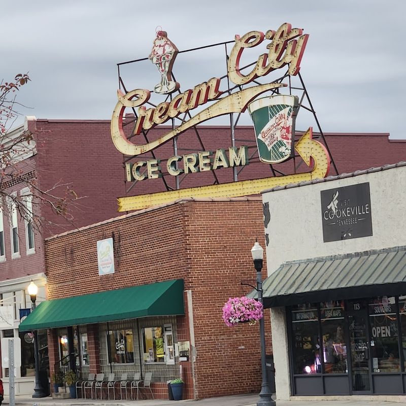 Cream City Ice Cream And Coffee House, Cookeville