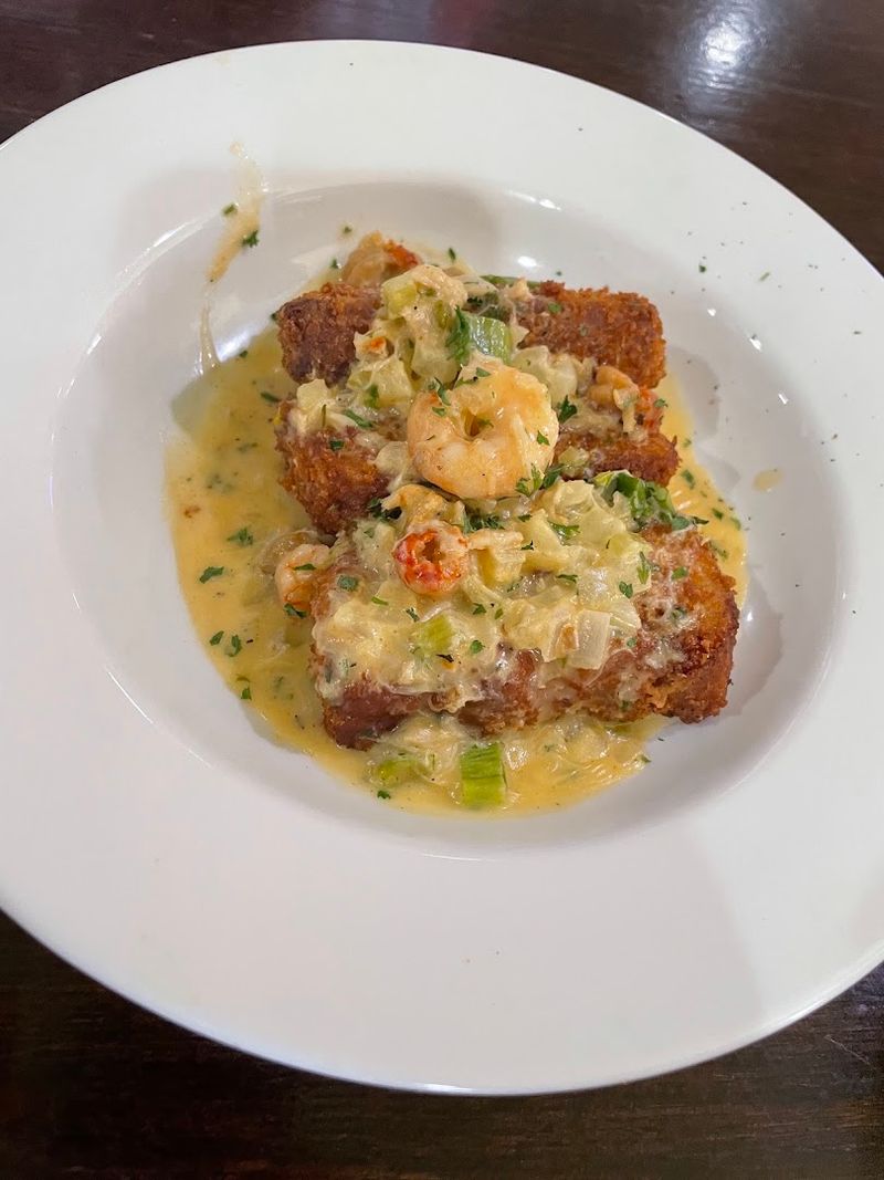 The Blackened Shrimp Poboy Gives A Louisiana Favorite A Spahr's Twist