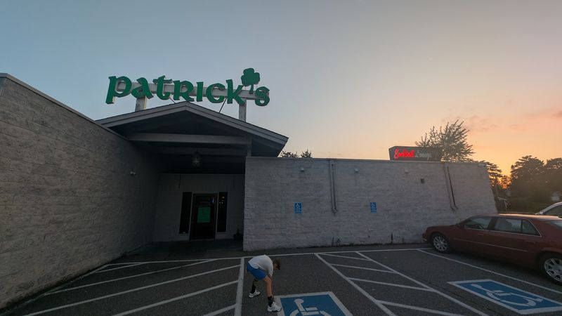 Patrick's on Girl Lake