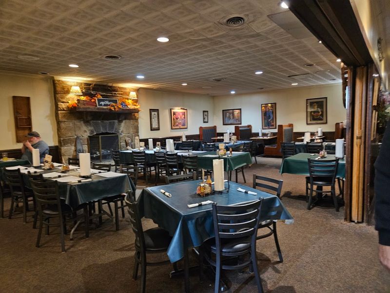 Weekday Lunch Offers Different Energy
