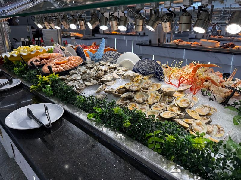 The Seafood Spread That Actually Delivers