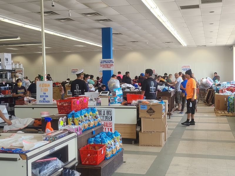 Lori's Bargain And Bin Store LLC - Haltom City, TX