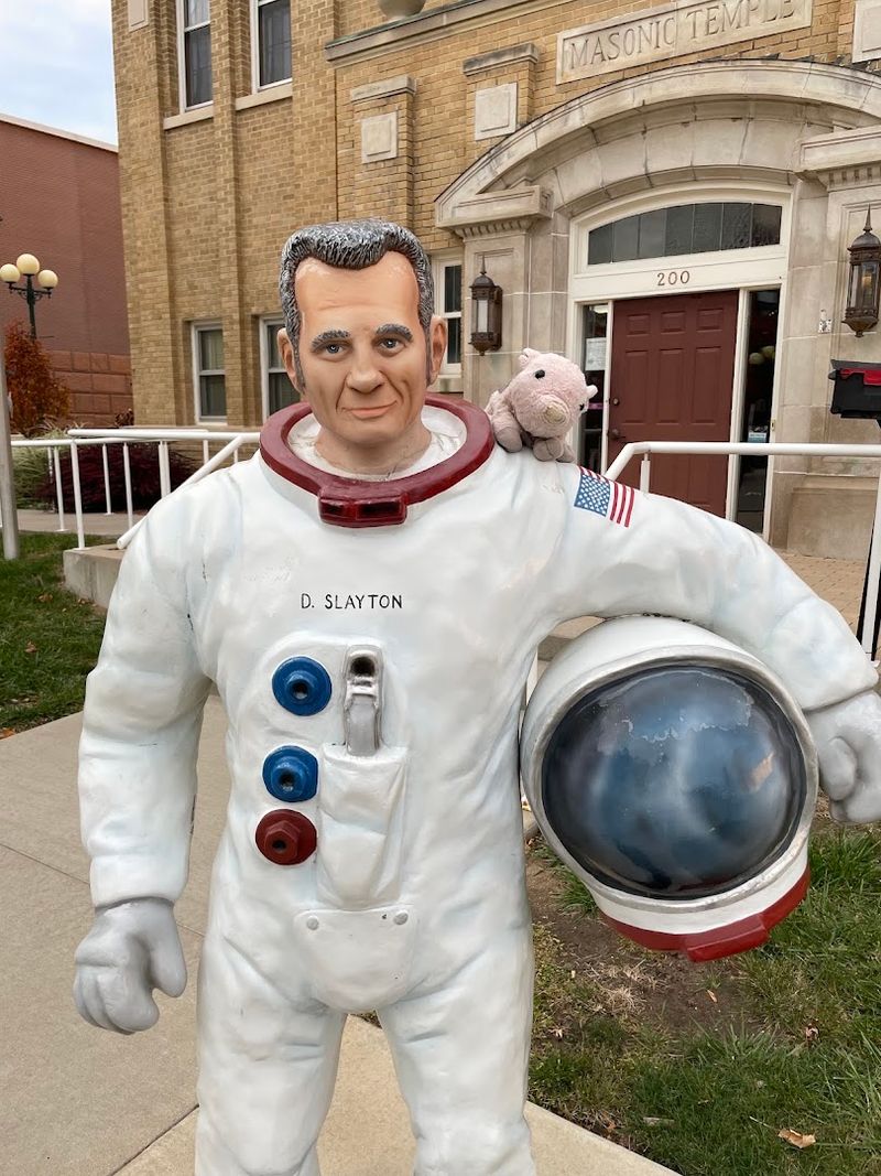 Deke Slayton Memorial Space And Bicycle Museum