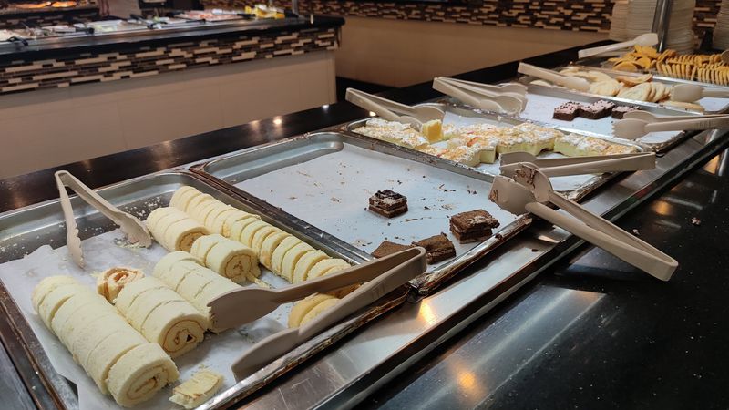 Hibachi Super Buffet
