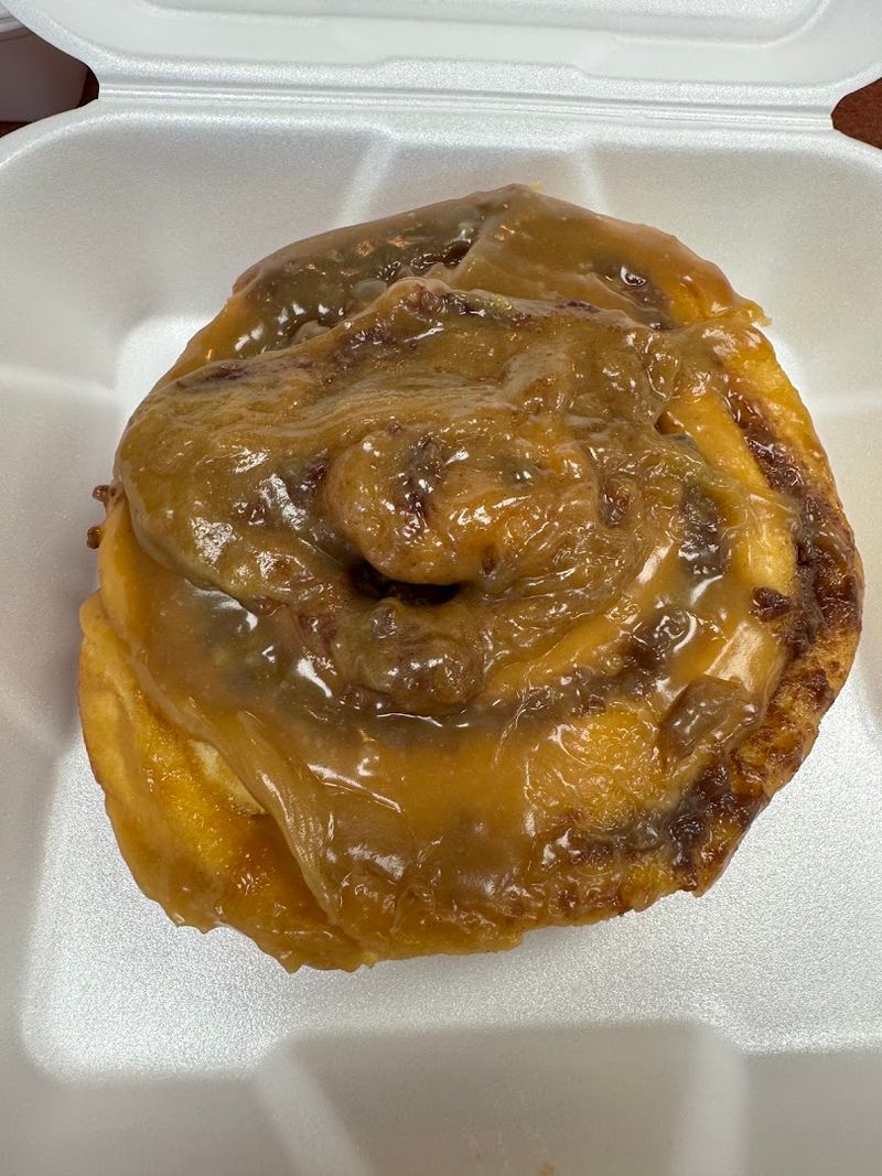Giant Cinnamon Rolls That Tempt Immediately