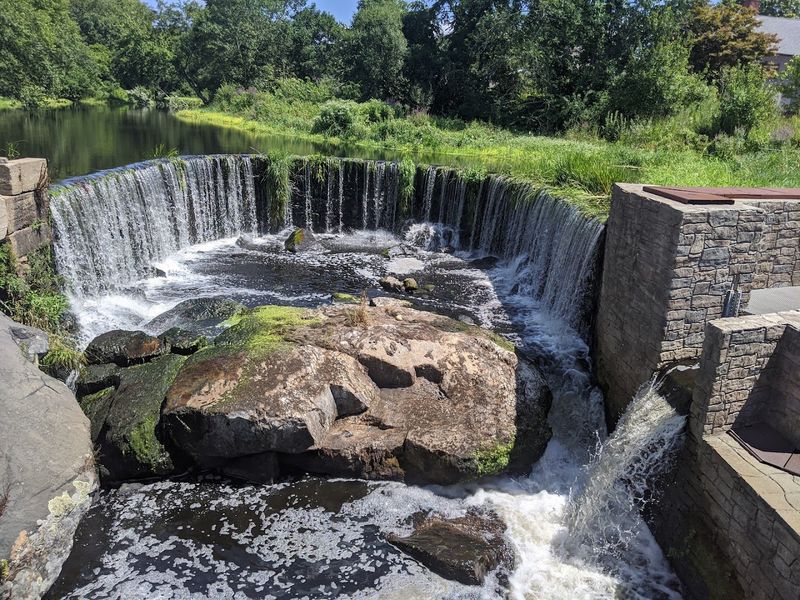 Horseshoe Falls