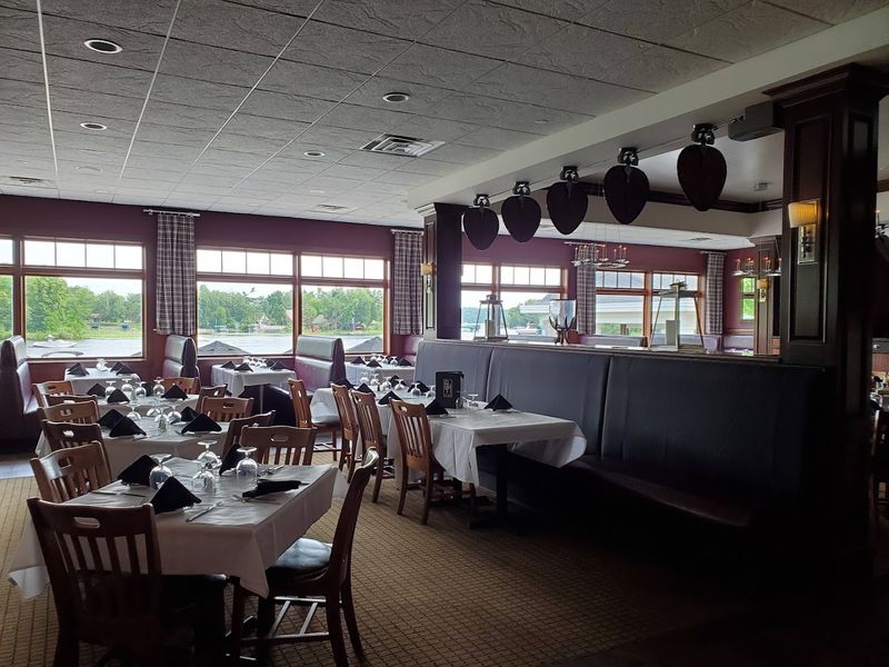 Bar Harbor Supper Club - Lake Shore