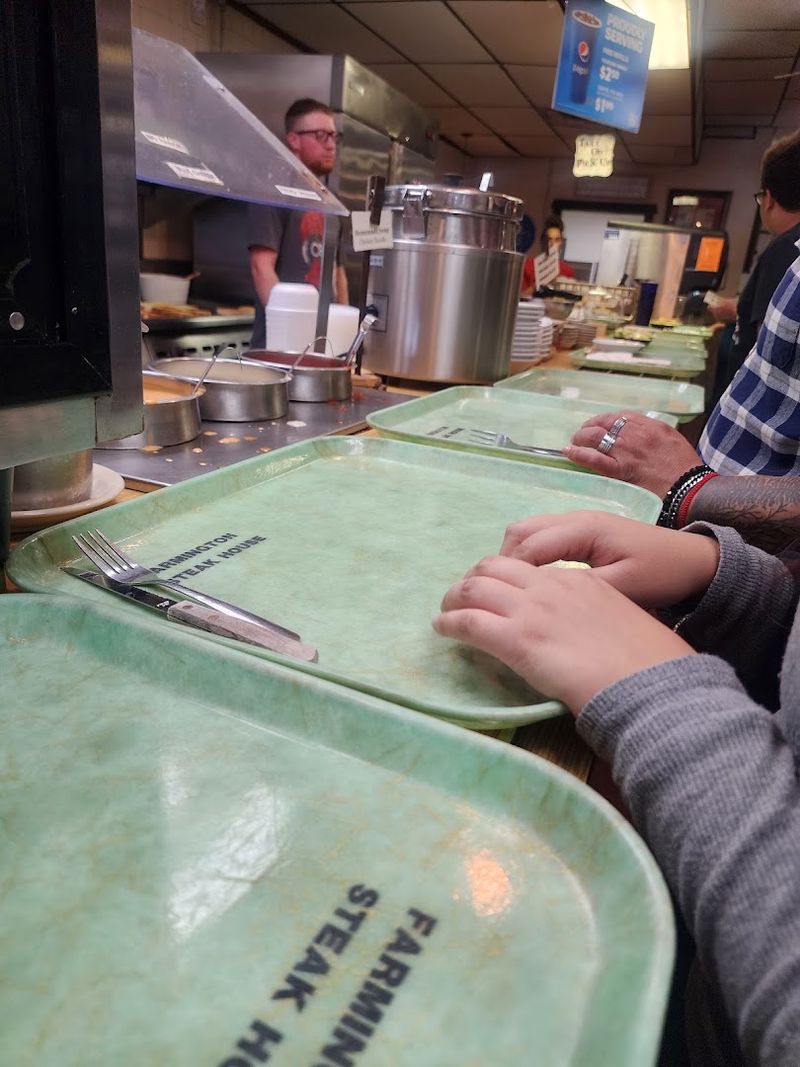 Cafeteria Style Service Makes Dinner Different