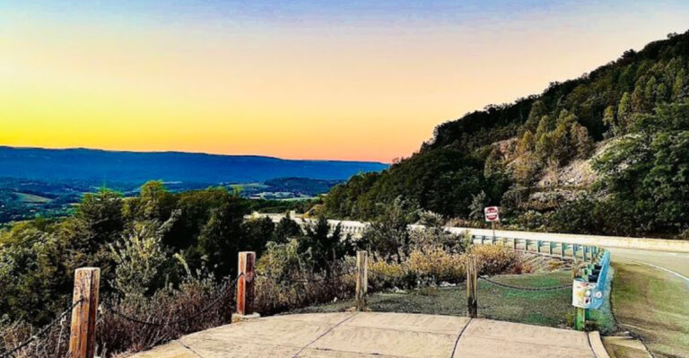 Everyone In Tennessee Should Take This Unforgettable Scenic Drive At Least Once