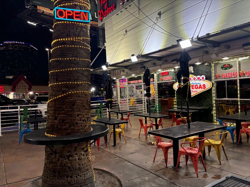 Conveniently Placed Right On The Strip