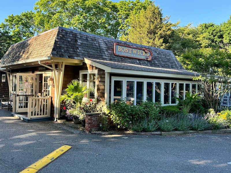 Bostwick's Chowder House