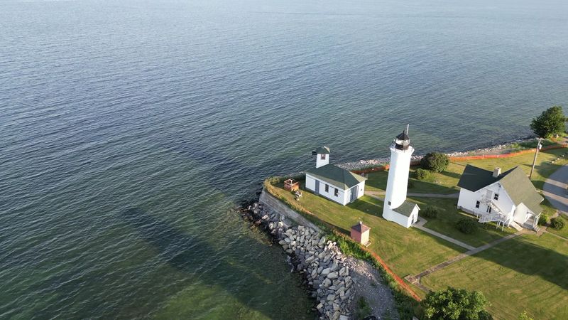Tibbetts Point Lighthouse