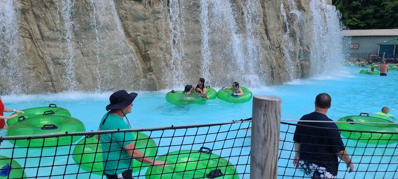 Dollywood's Splash Country, Pigeon Forge