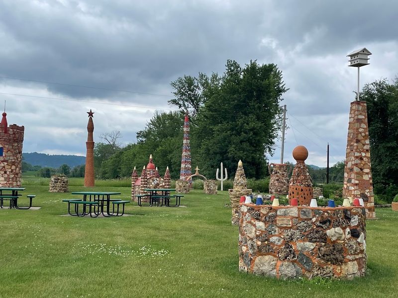 Prairie Moon Sculpture Garden & Museum