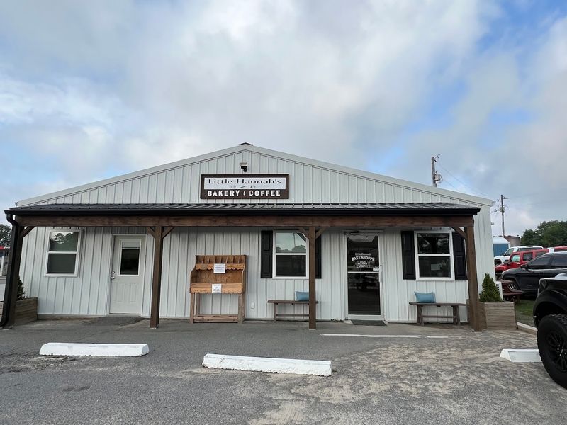 The Small Shop Focuses On Quick Pickups Rather Than Sit-Down Dining