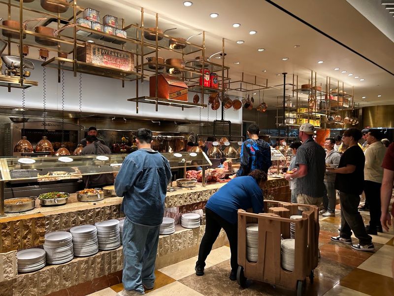 Bacchanal Buffet