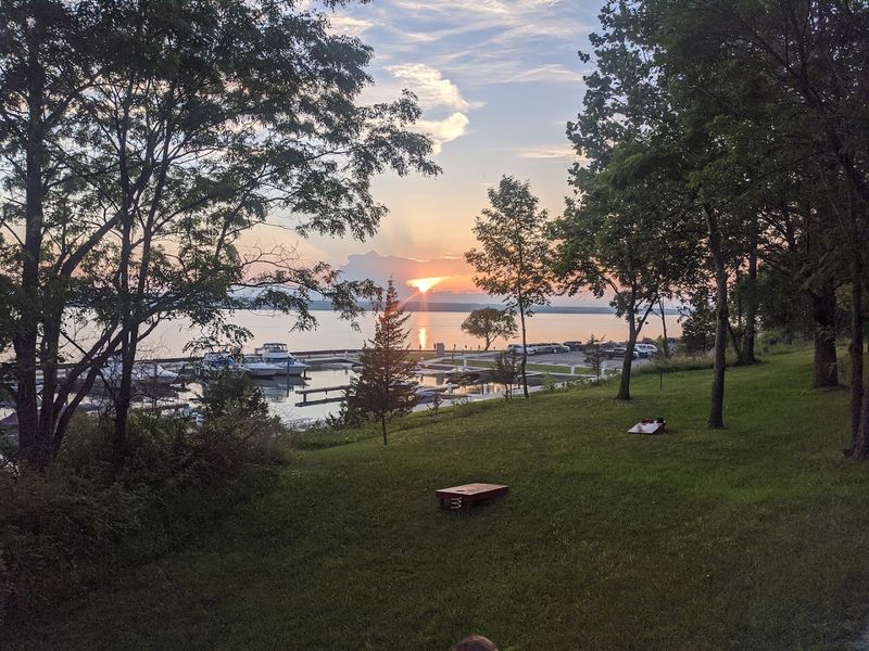 Seneca Lake Resorts