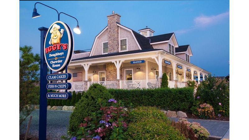 Iggy's Doughboys And Chowder House Narragansett
