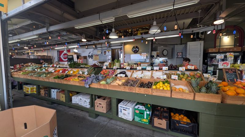 The Kind Of Market That Rewards A Slow Browse