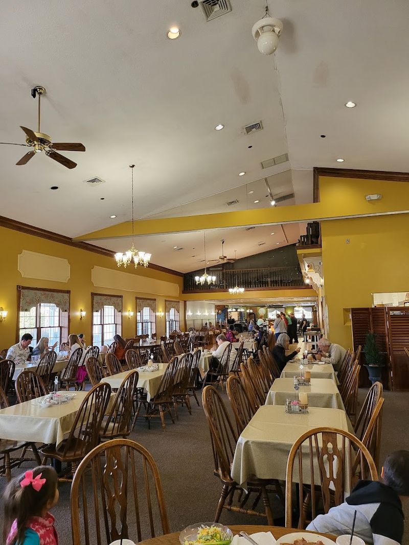 Amish Door Restaurant