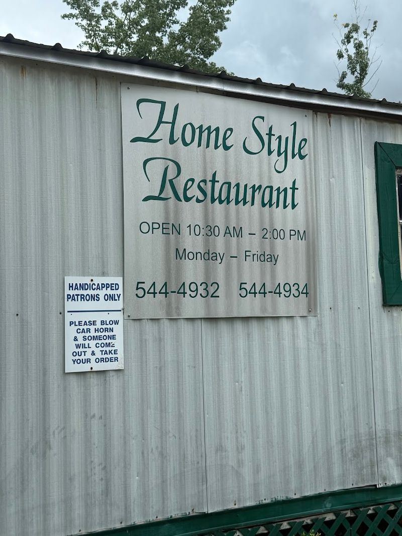 Homestyle Restaurant — Hattiesburg's No-Frills Cobbler Champion