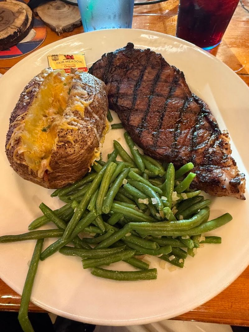 Lakewood Supper Club
