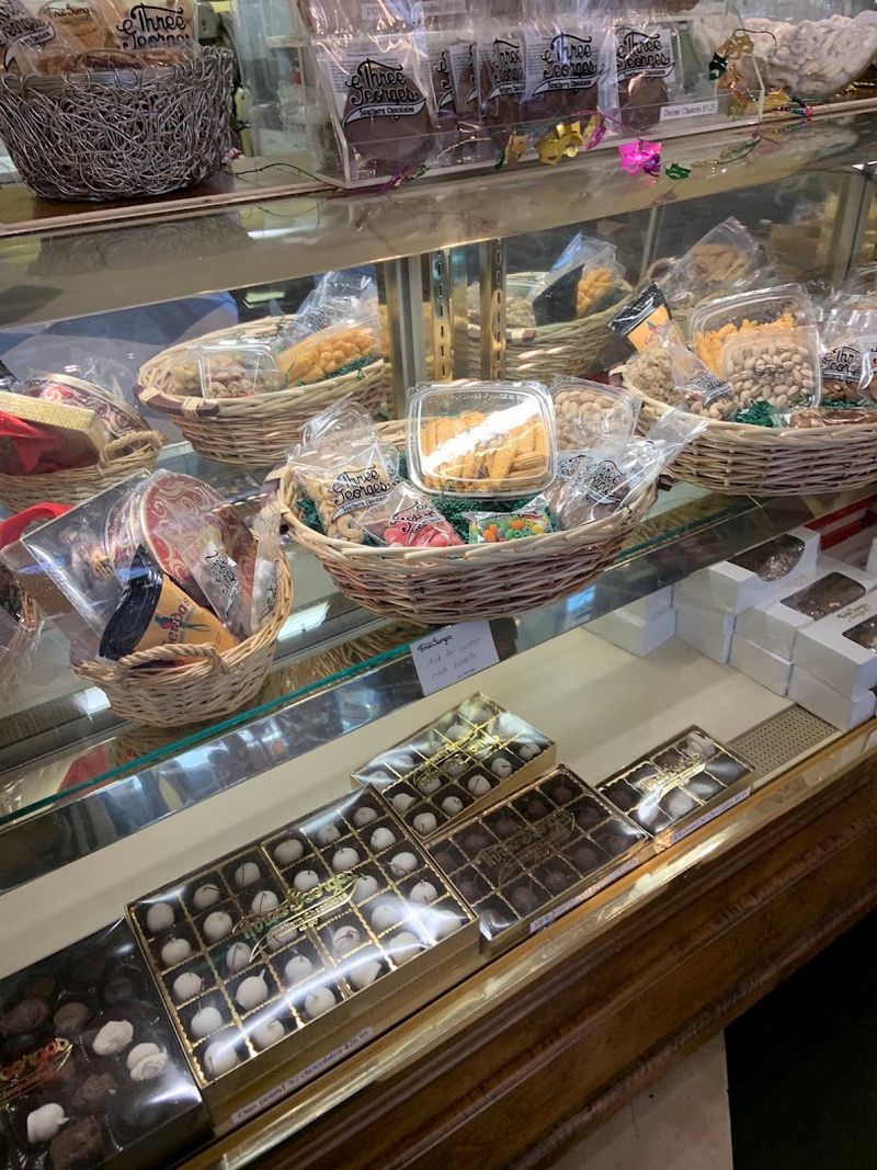 Pralines And Pecan Logs Worth The Trip To Mobile