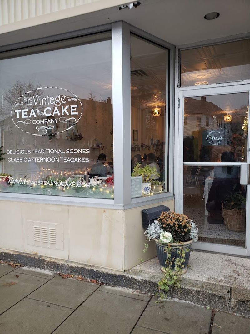 The Vintage Tea & Cake Co