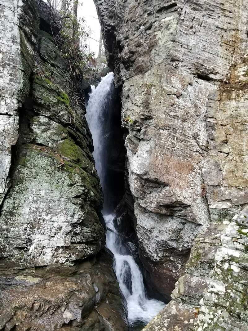 Raven Cliff Falls