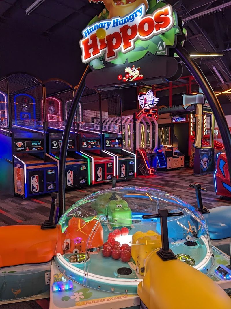 A Multi-Level Arcade That Goes Beyond The Basics