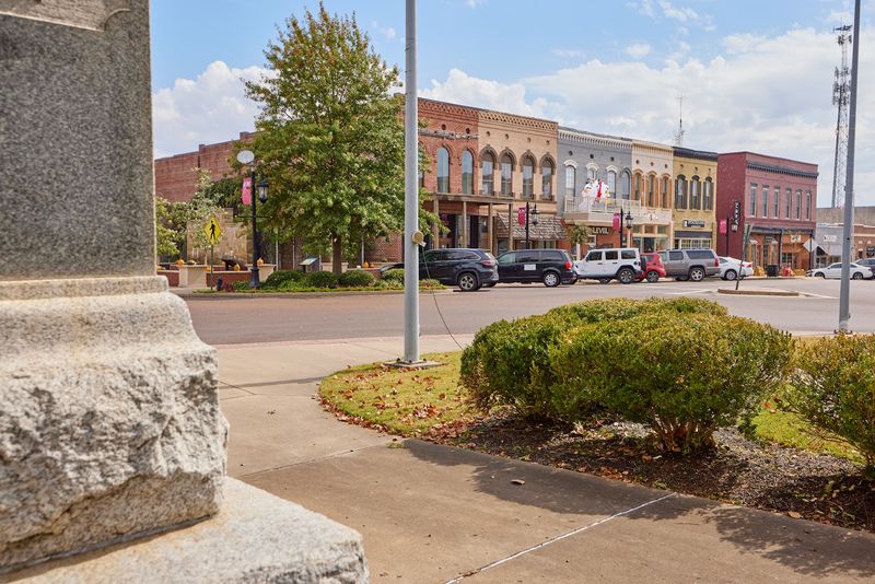 Architectural Influences In Southern Communities