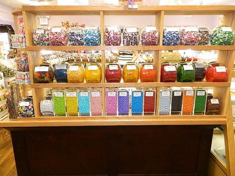 Old Tyme Candy Shoppe Magic