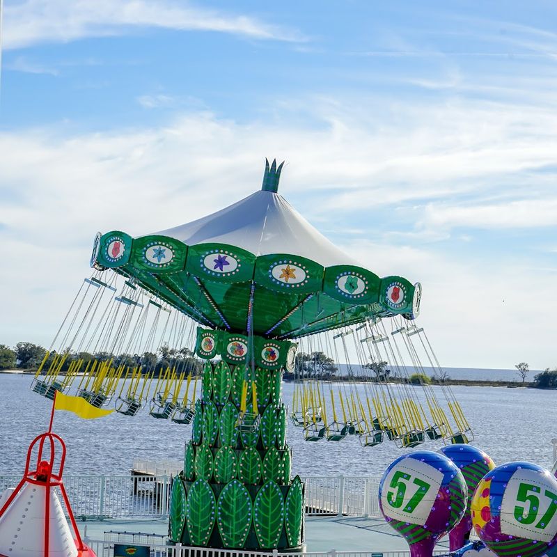 Treehouse Twirl And Whirlwind Balloons For Maximum Spin