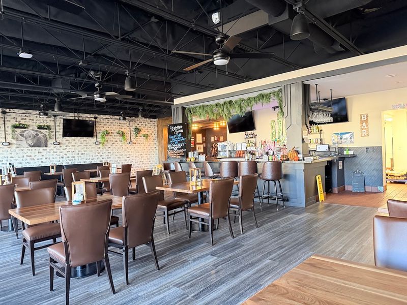 Retro Decor Adds Old-School Charm