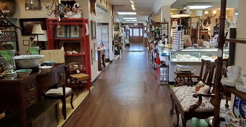 West End Antique Mall