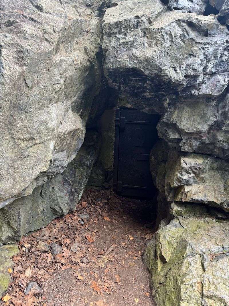 Dungeon Rock