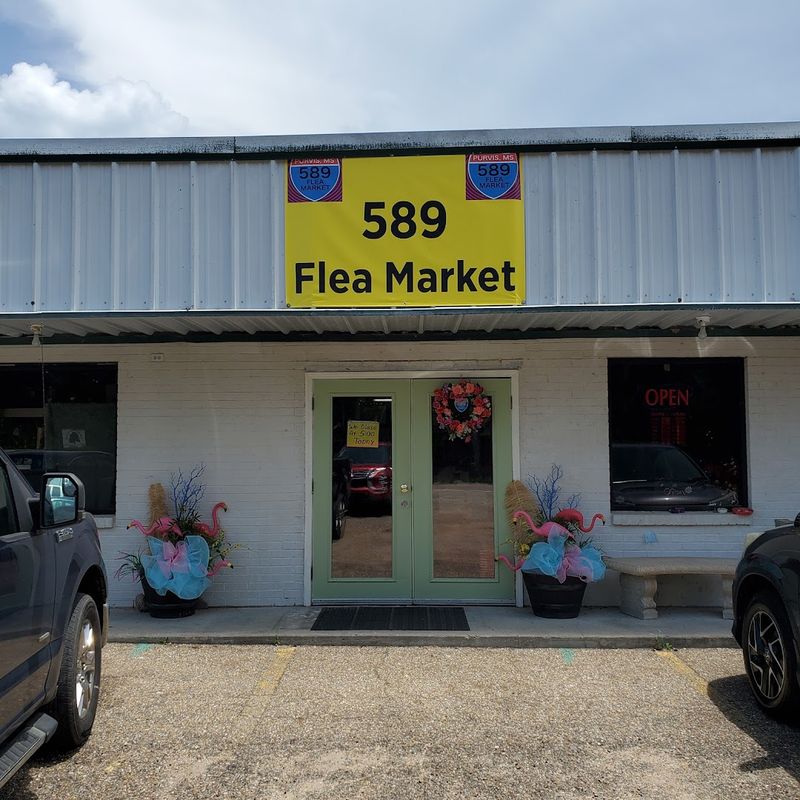 589 Flea Market