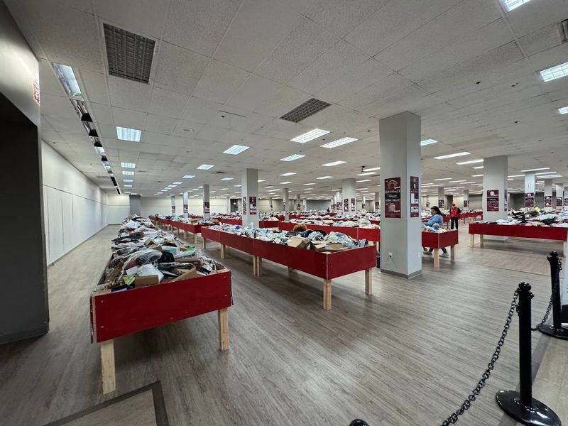 The $1 Bin Section That Keeps Shoppers Coming Back