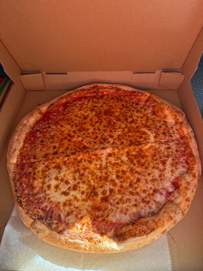 Cheese Slices Earn Praise For Their Crisp Base