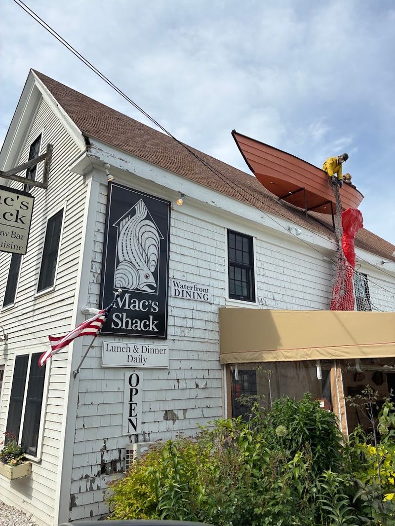 Mac's Shack