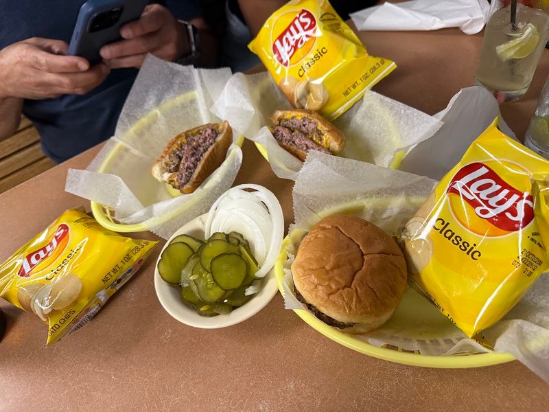 Creative Toppings To Elevate Classic Cheeseburgers