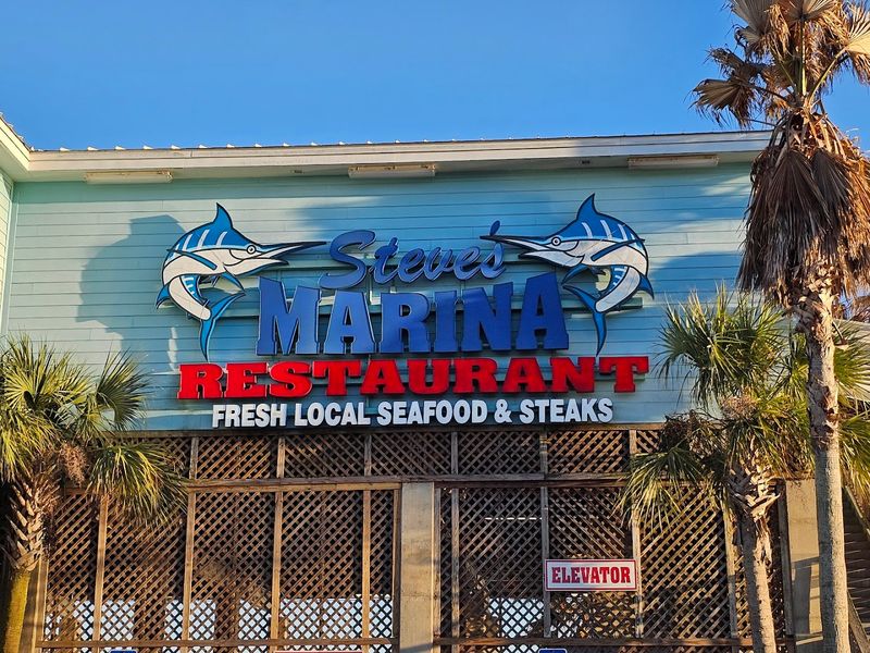 Steve's Marina Restaurant