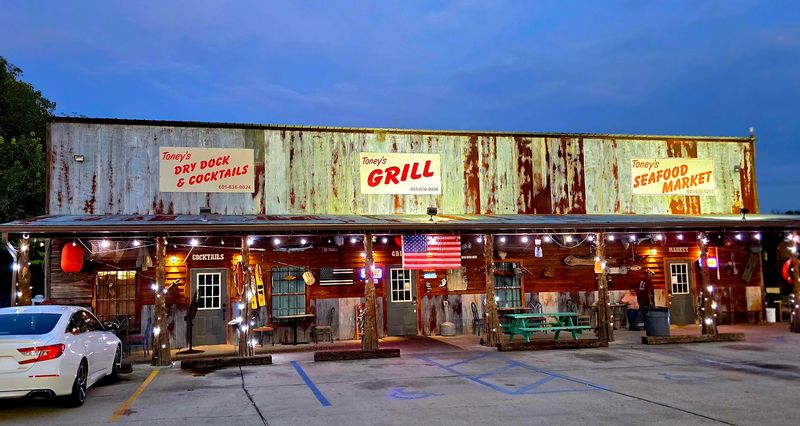 Toney's Grill And Seafood Market 