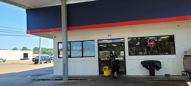 United Deli And Grocery — Columbus, MS