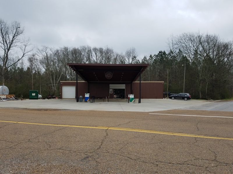 The Pineville Store — Pineville Community, Smith County, MS