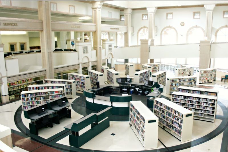 Library of Hattiesburg Petal and Forrest County