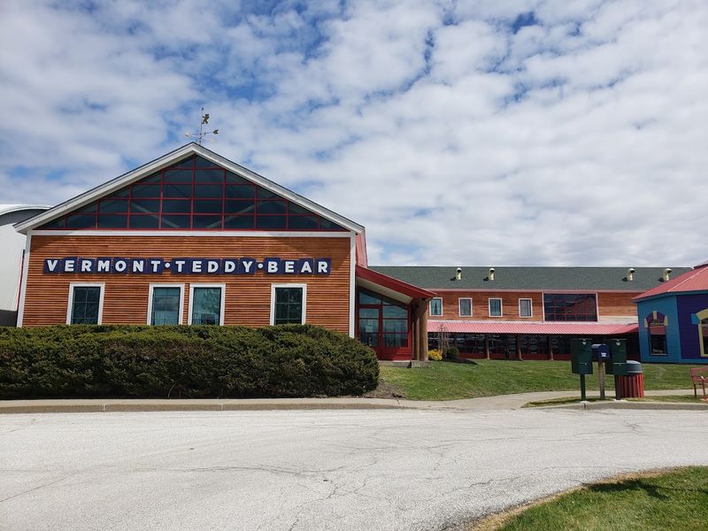 Vermont Teddy Bear Factory, Shelburne, Vermont