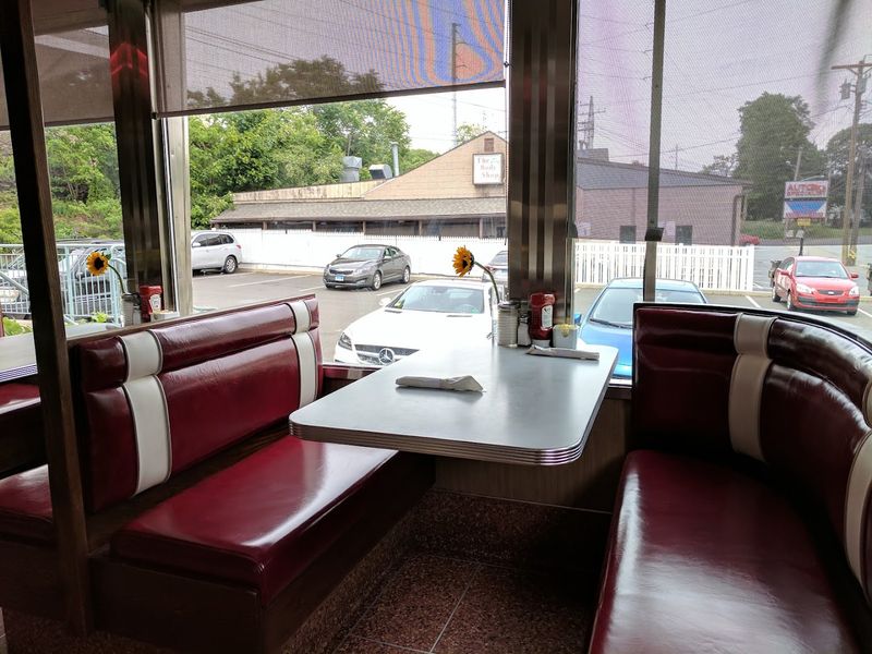 Georgie's Diner