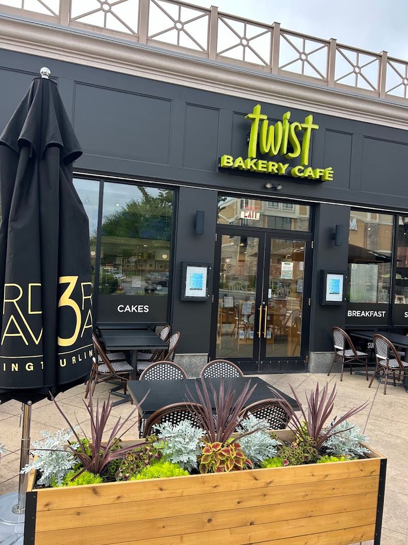 Twist Bakery & Cafe, Burlington
